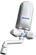 Nadumywalkowy elektryczny przepływowy ogrzewacz wody Dafi biały 4,5 kW z baterią